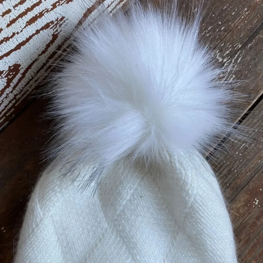 NWT Anthropologie Ivory Faux Fur Pom  Cuff Beanie